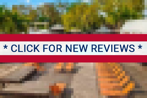 www.bentleyssarasota.com - check out latest independent reviews