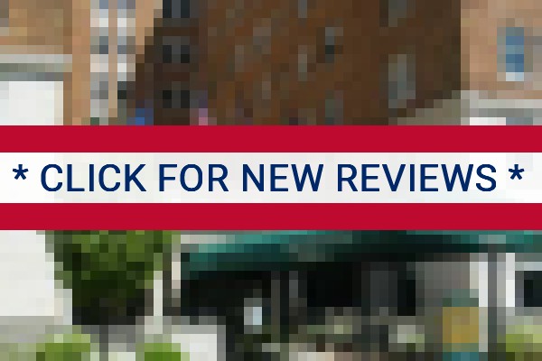 www.knickerbockeronthelake.com - check out latest independent reviews