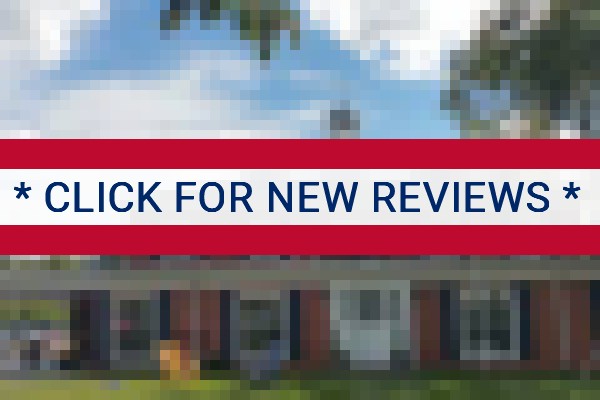 www.lamppostinn.com - check out latest independent reviews