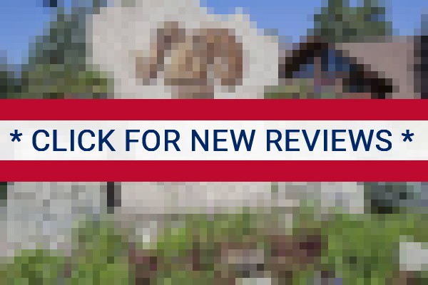 www.luxuryestesparkcabins.com - check out latest independent reviews