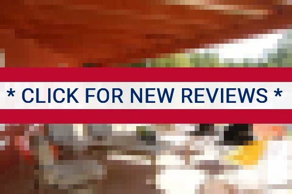 www.motellonglake.com - check out latest independent reviews