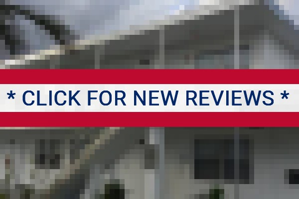 www.pelicanbytheseamotel.com - check out latest independent reviews
