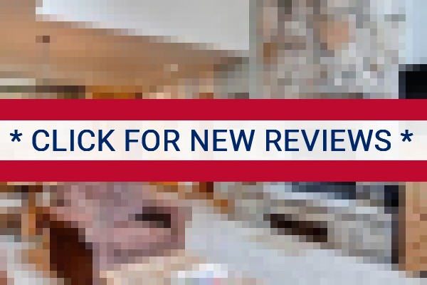 www.silverlakeaccommodations.com - check out latest independent reviews