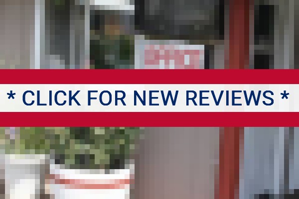 www.thejumpingfrogmotel.com - check out latest independent reviews