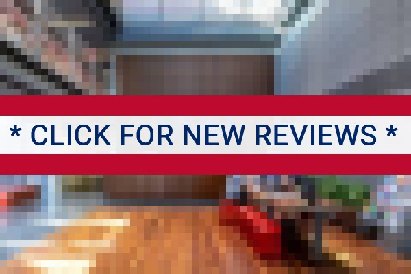 www.thepodhotel.com - check out latest independent reviews