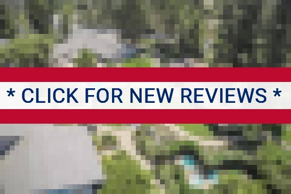www.tuscanyhillsretreat.com - check out latest independent reviews